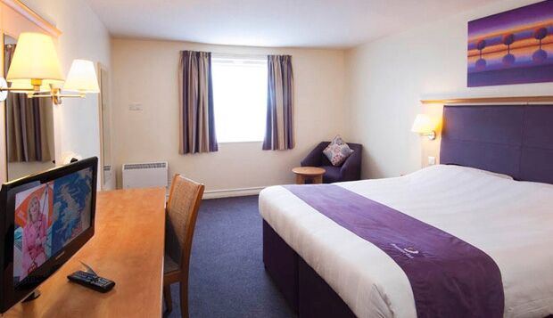 Premier Inn Premier Inn باغشوت المظهر الخارجي الصورة